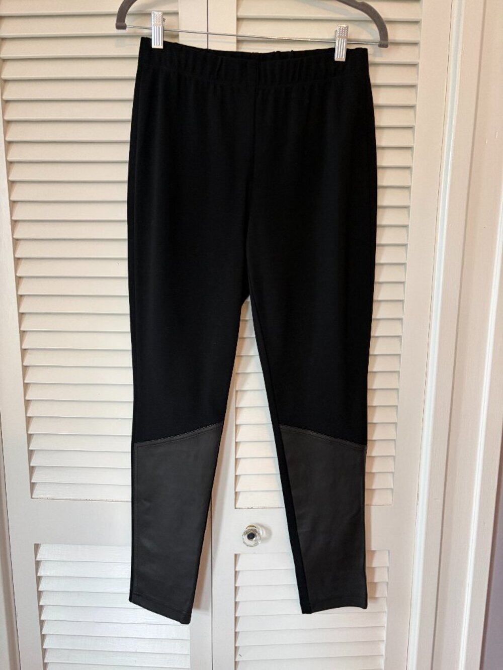 St. John women's ponte pants 6 leather trim black skinny